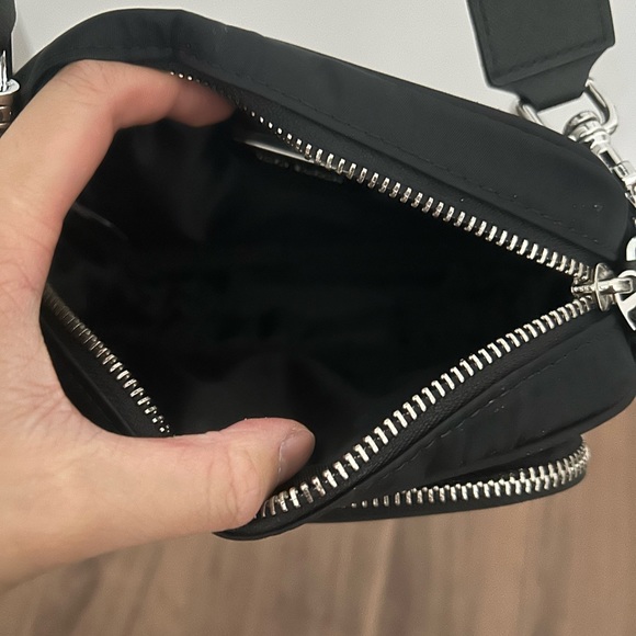 Tory Burch Mini Piper Camera Bag - Picture 4 of 5